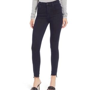 MOTHER Women's Skinny Ankle Jeans. Dark blue. Has stretch